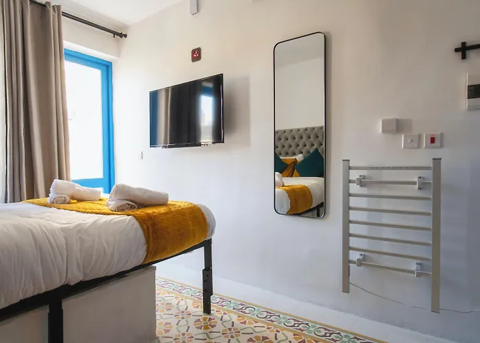 Mandera's Boutique Suites&dorms *