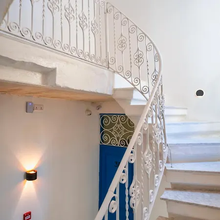 Mandera's Boutique & Dorms Valletta