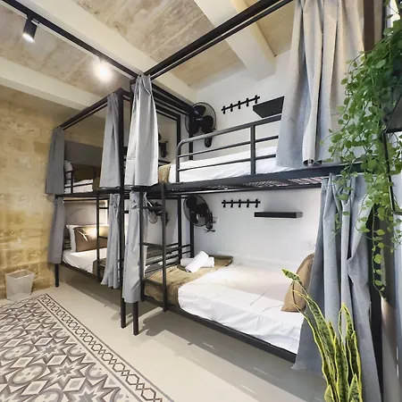 Mandera's Boutique & Dorms Valletta