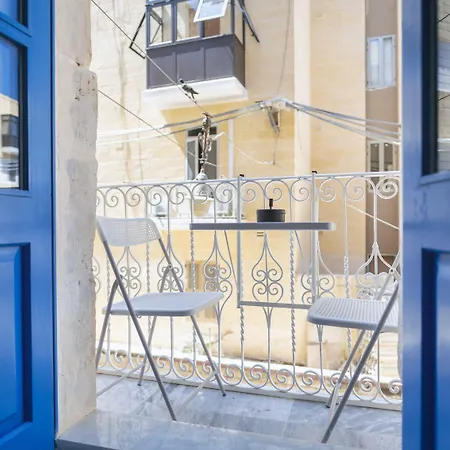 Mandera's Boutique & Dorms Valletta