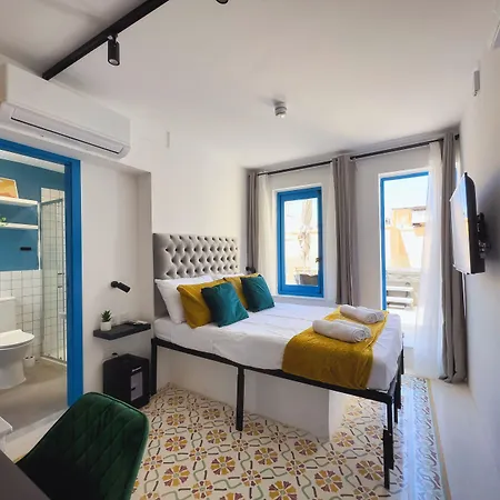 Mandera's Boutique & Dorms Pensjonat