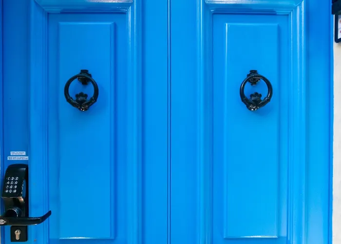 Mandera's Boutique & Dorms Valletta