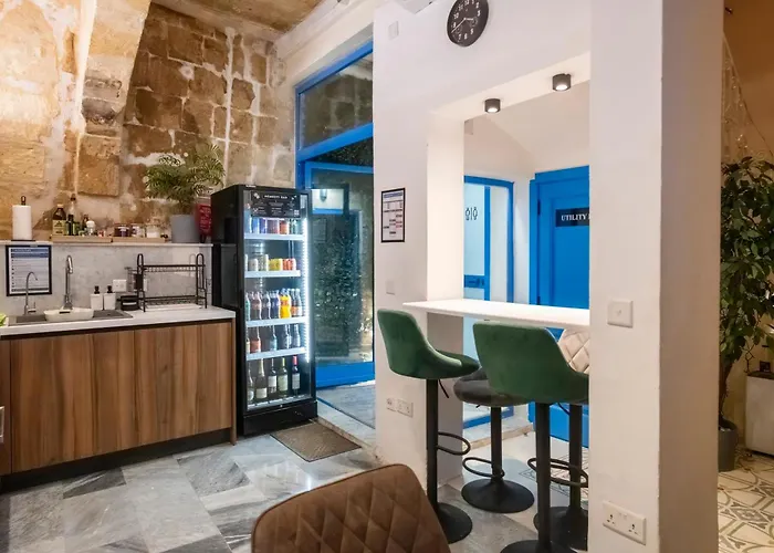 Πανσιόν Mandera's Boutique & Dorms *