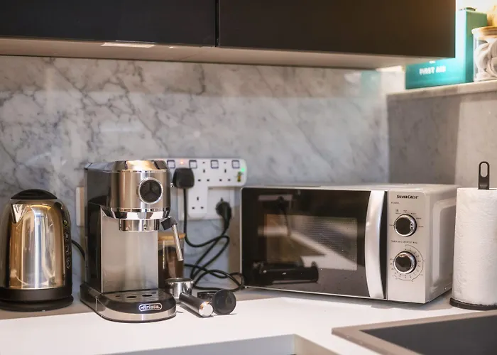 Mandera's Boutique & Dorms Πανσιόν